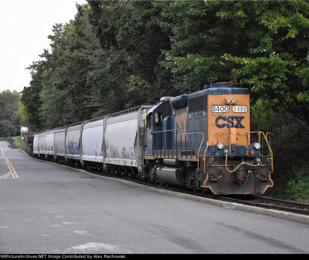 CSX 8400